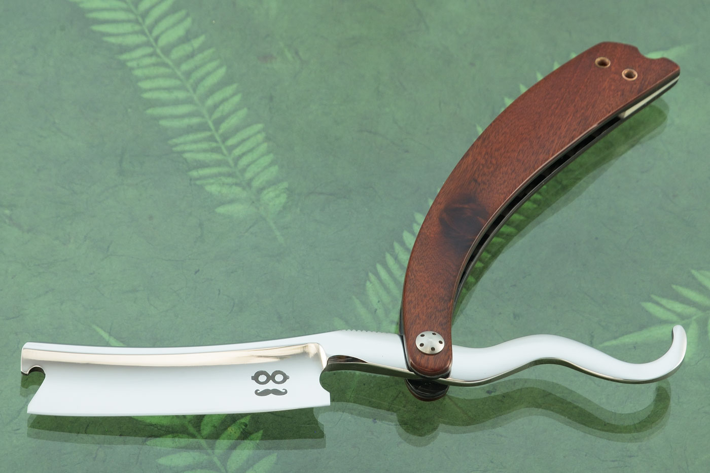 Straight Razor with Mopane