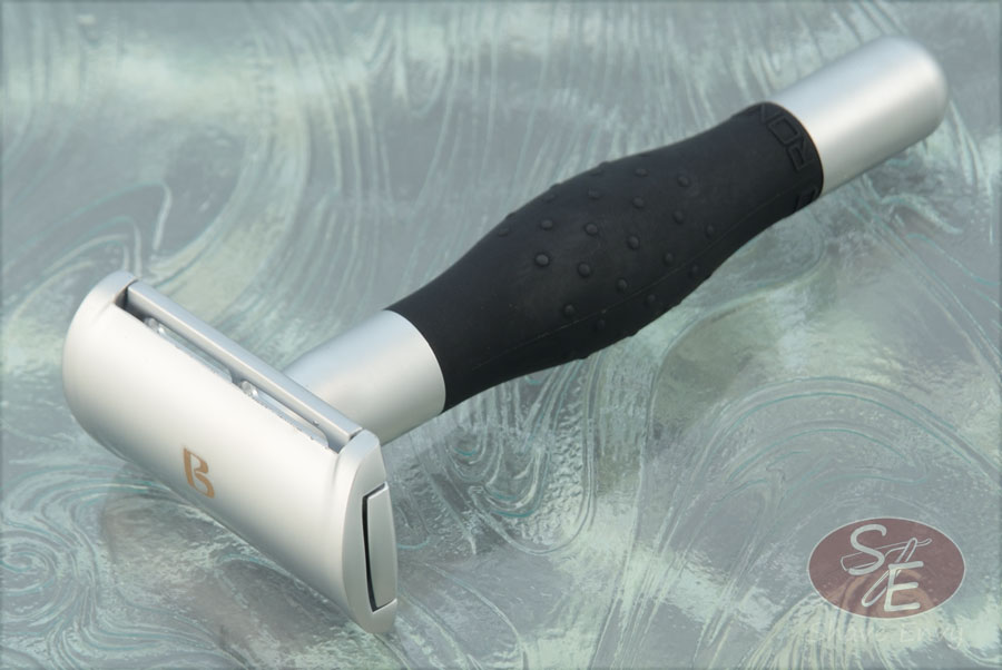 Rondo Double Edge Safety Razor with Razor-Grip