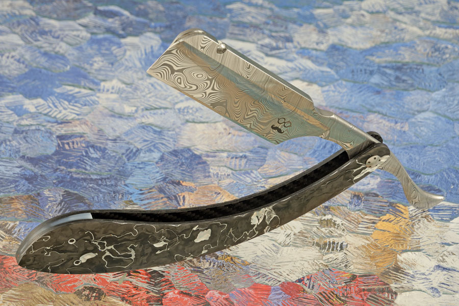 Damascus Straight Razor with Foil Marbled Carbon Fiber