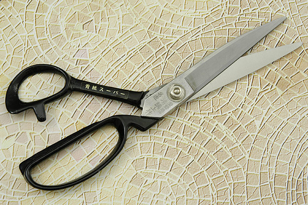 Josaku Tailor's Shears, 3 3/4 in., 8 1/2 in. Total Length