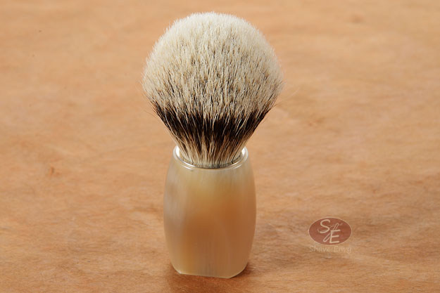 Shave Brush, Buffalo Horn with Silver Tip Badger (918115)